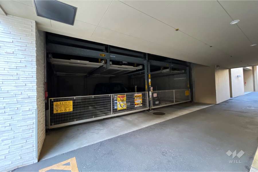 敷地内駐車場（屋内機械式）