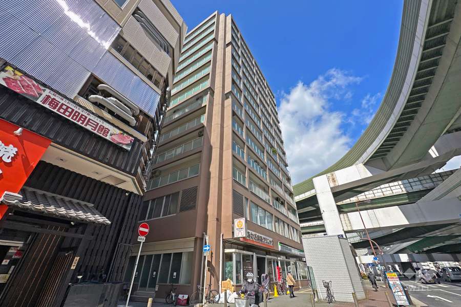 プライムハイツ阿波座の外観（南東側から）