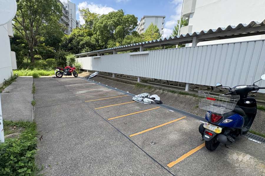 バイク置場