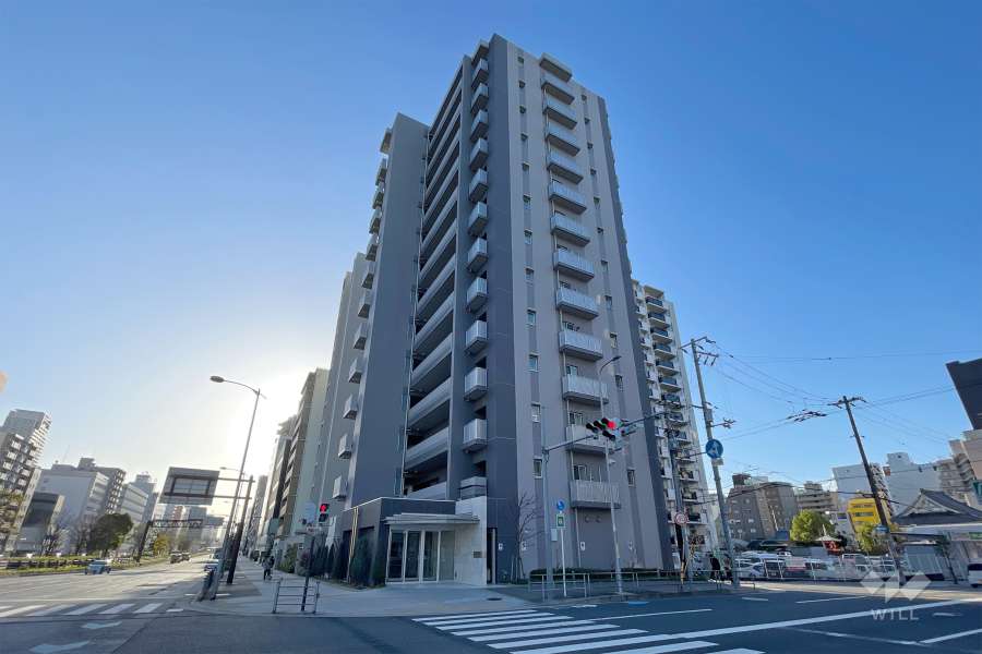 プレミスト北堀江の外観（北西側から）