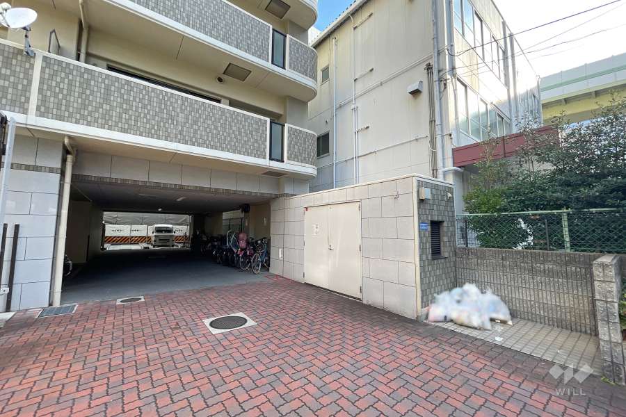 ごみ置き場