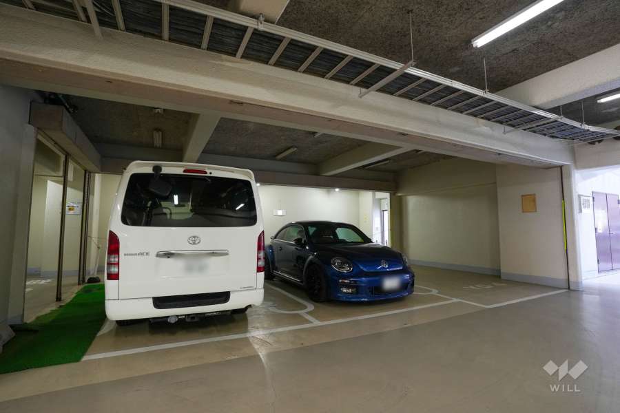 敷地内駐車場（屋内平面式）