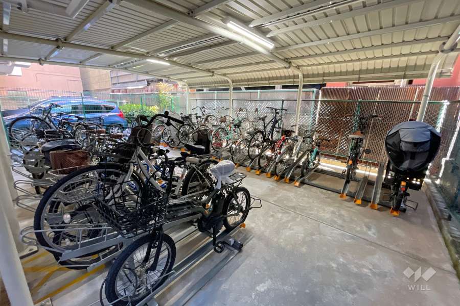 駐輪場（屋根付き）