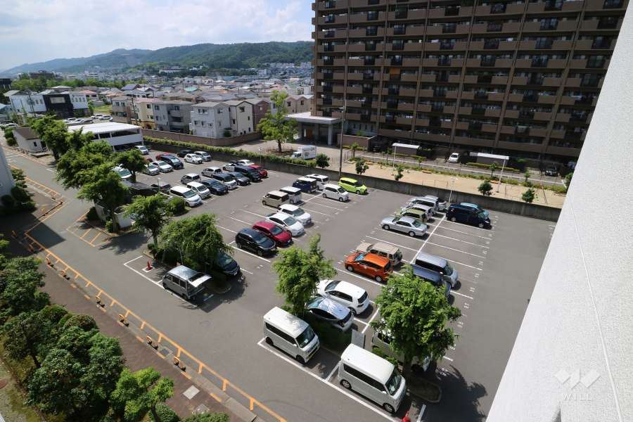 敷地内駐車場（屋外平面式）