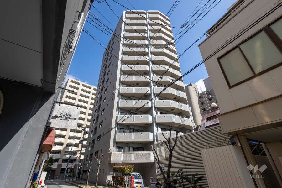 レジオン阿波座の外観（南西側から）