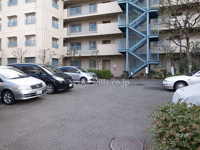 平面式の敷地内駐車場