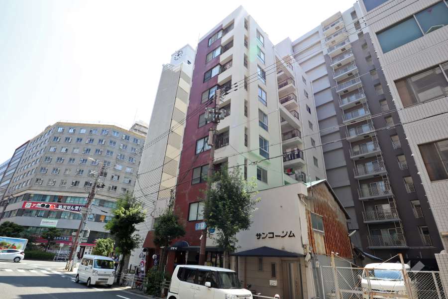 靭壱番館の外観（北東側から）