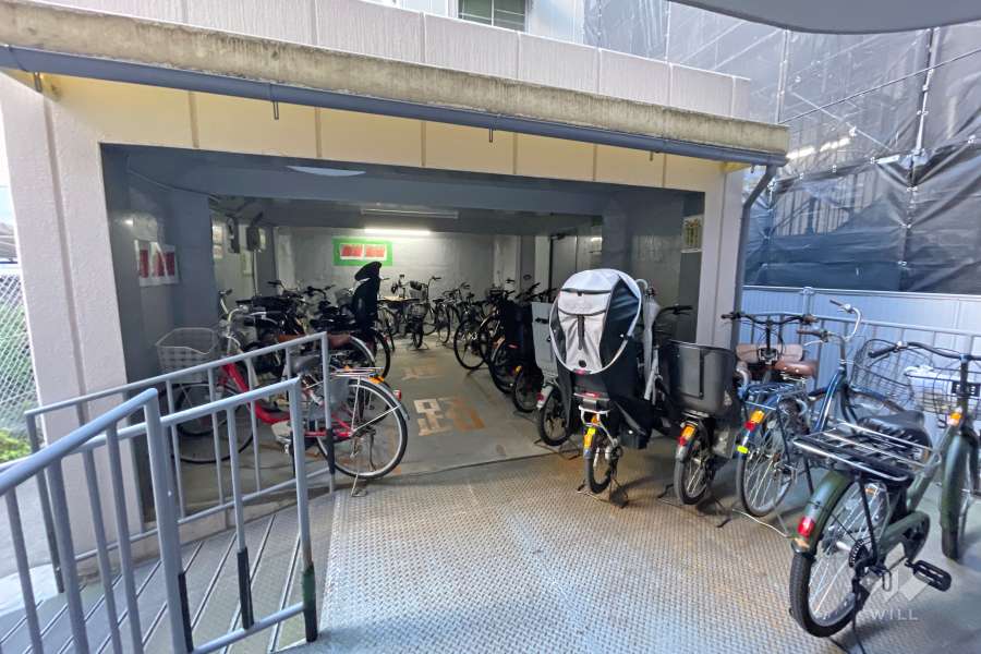 駐輪場