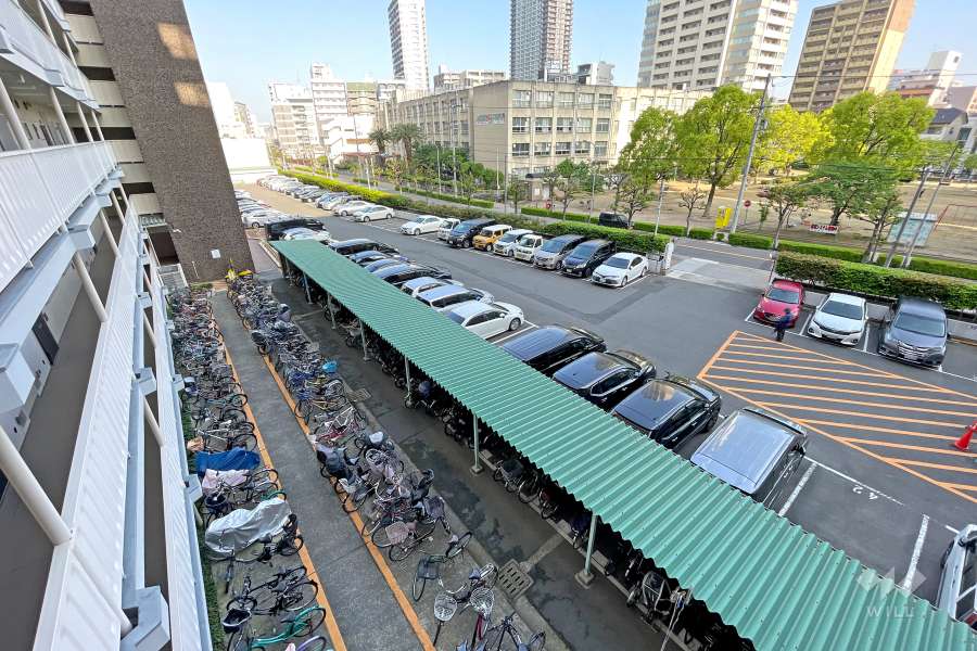 敷地内駐車場（屋外平面式）