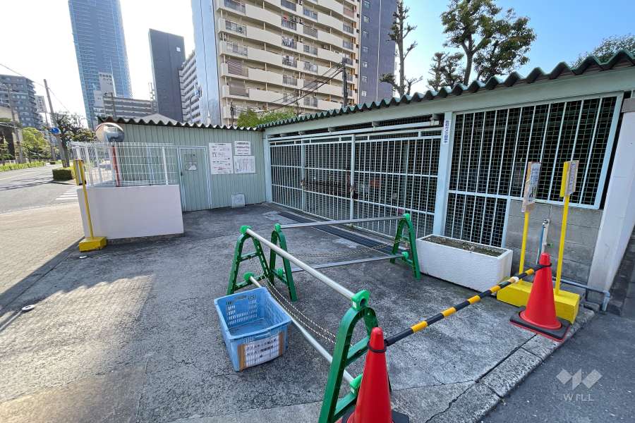 ごみ置き場