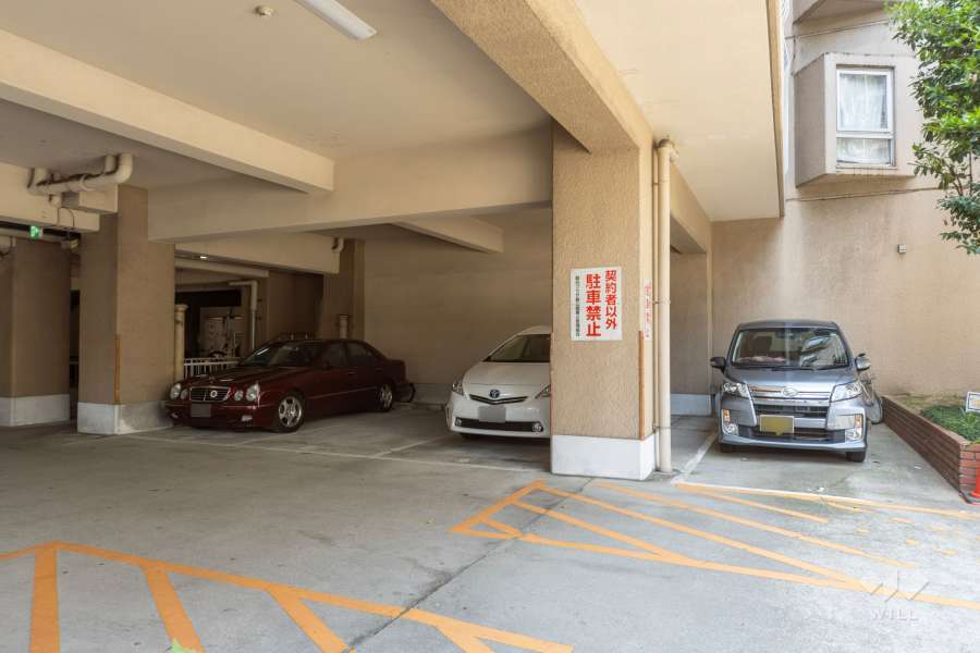 敷地内駐車場（屋内平面式）