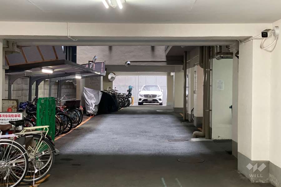 敷地内駐車場（屋外平面式）