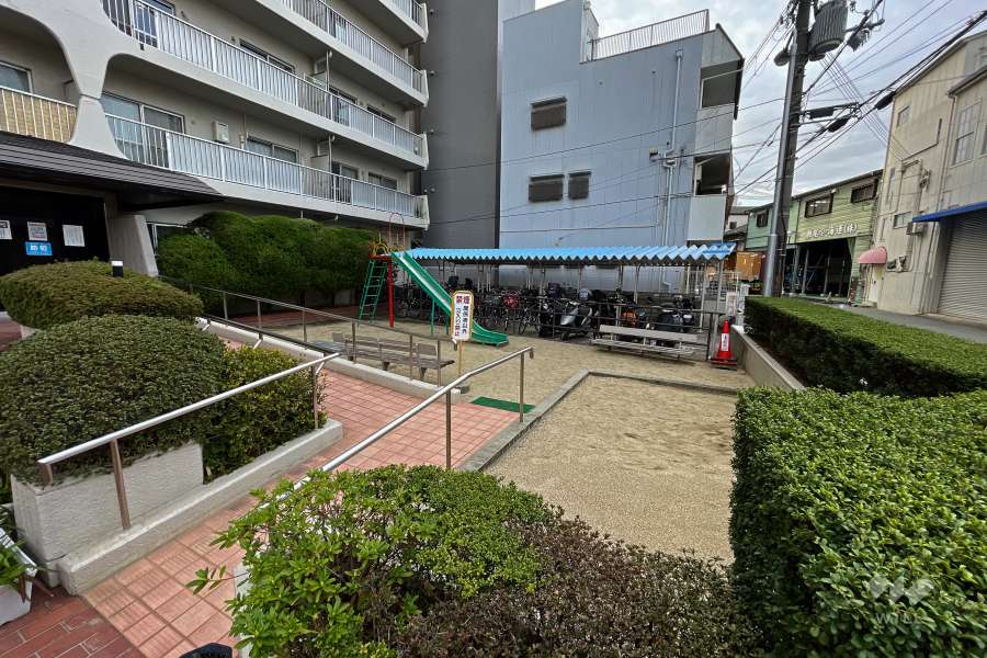 敷地内のプレイロット