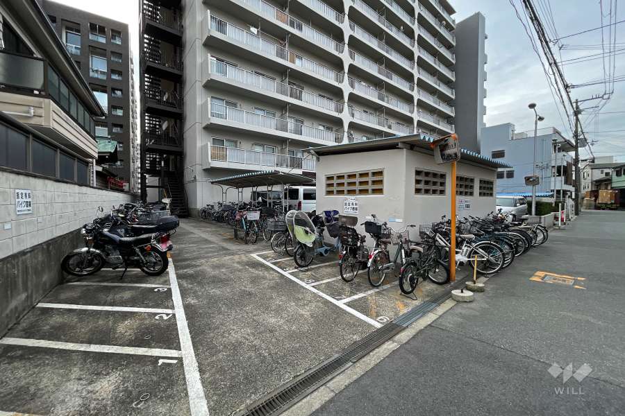 駐輪場、バイク置場