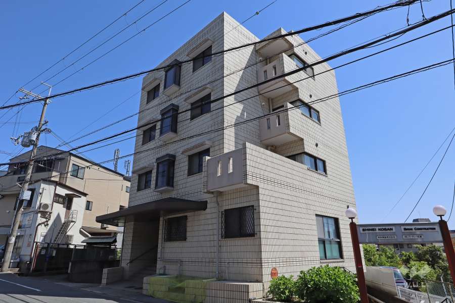 南海グリーンコーポ箕面の外観（北西側から）