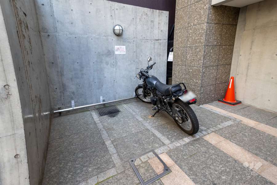 バイク置場