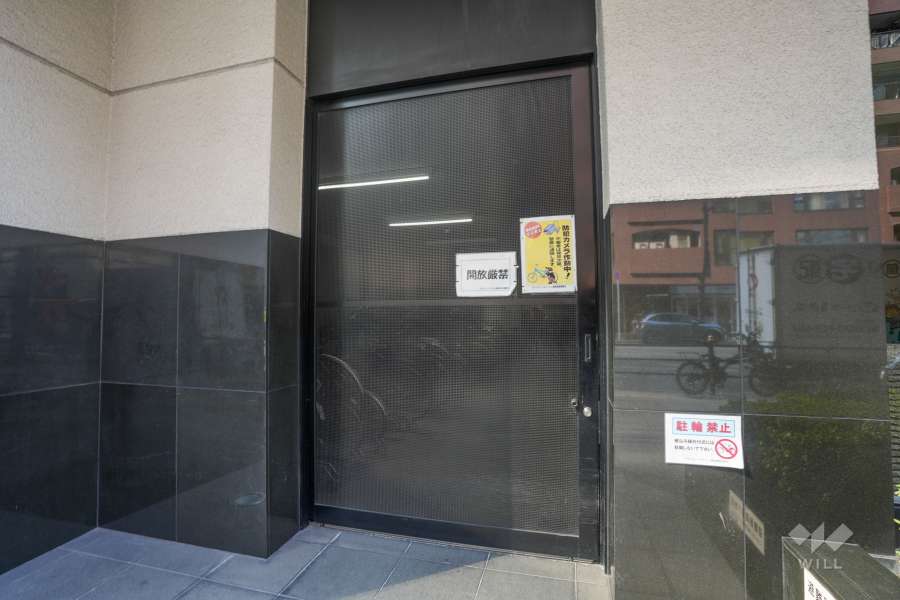 駐輪場の出入り口