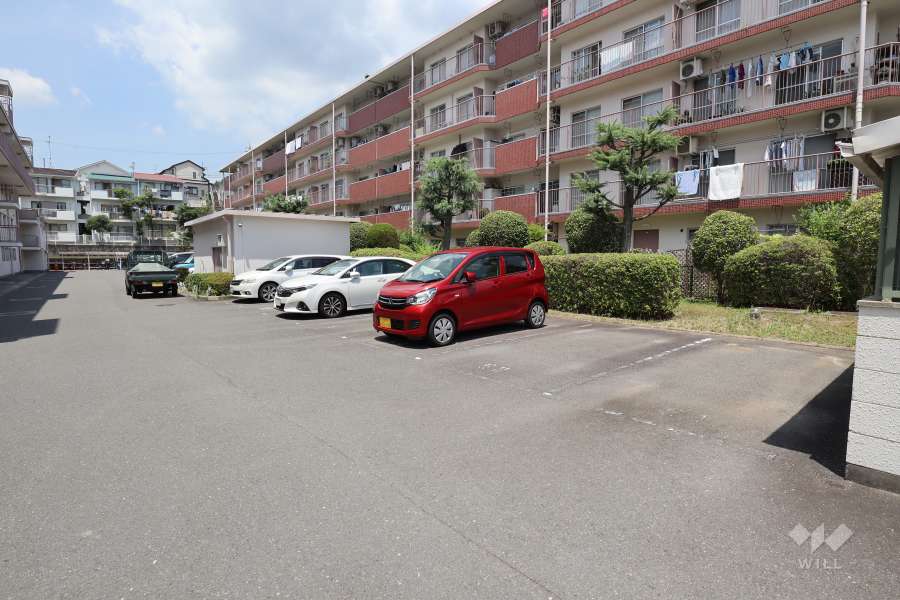 敷地内駐車場（屋外平面式）