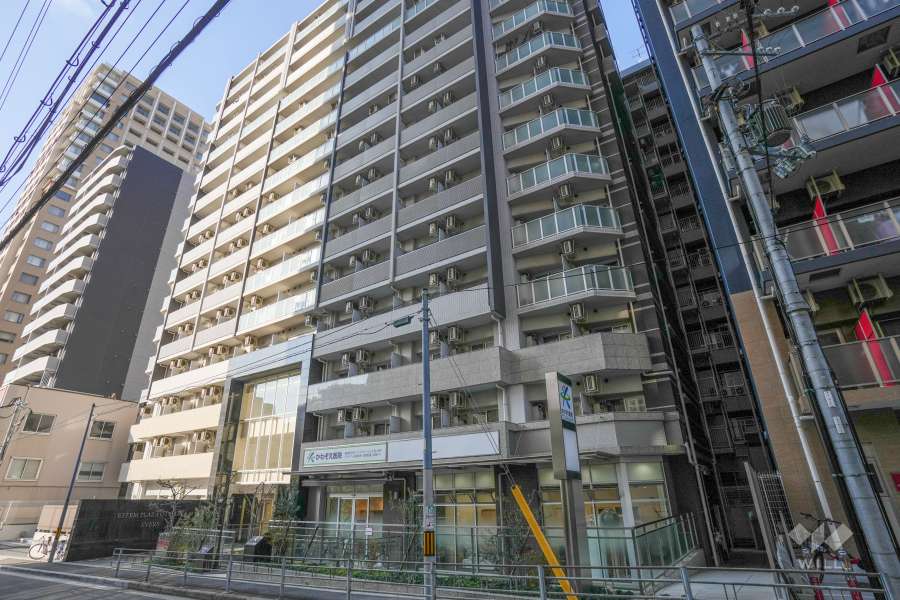 エステムプラザ大手前エヴァースの外観（南東側から）