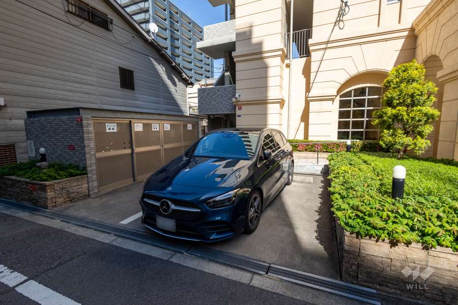 敷地内駐車場（屋外平面式）
