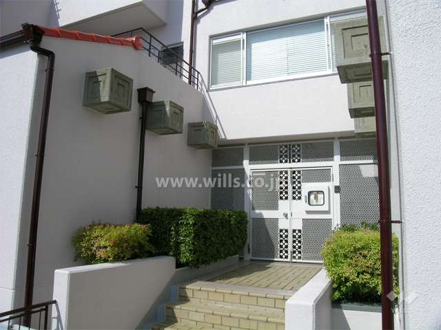 オートロック付きのエントランス