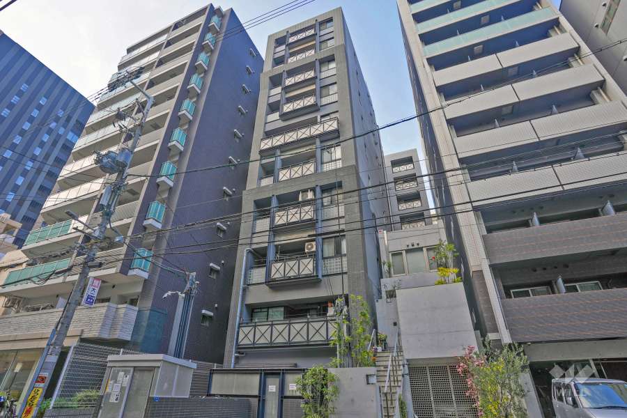 グランドシーズ心斎橋東の外観（南東側から）