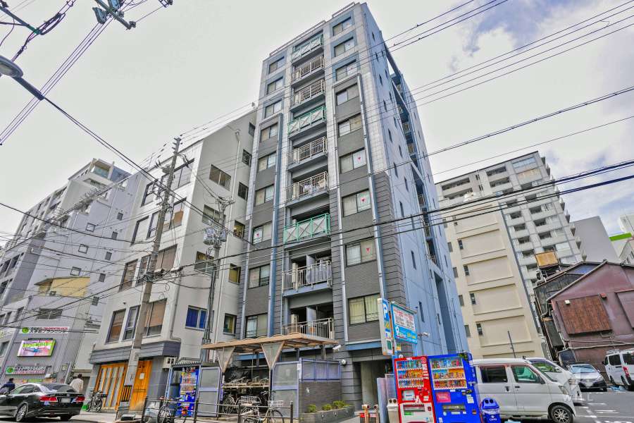 グランドシーズ天満橋の外観（北東側から）