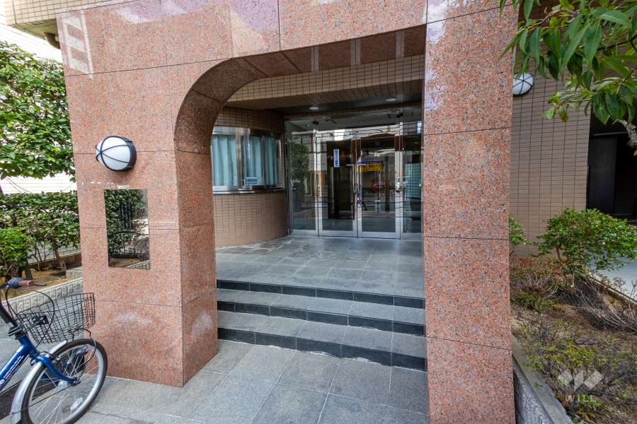 エントランスアプローチ