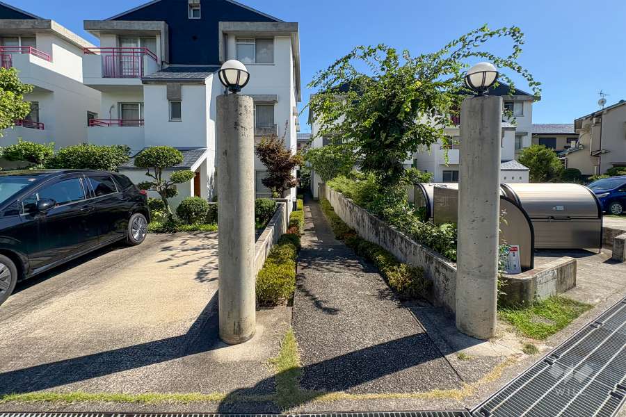エントランスアプローチ