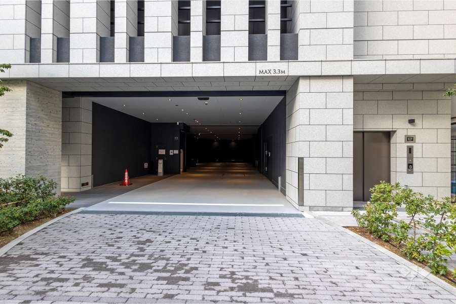 駐車場の出入り口