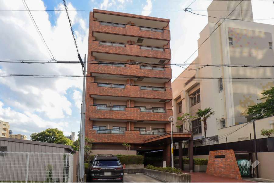 サンシャトー上町台の外観（北側から）