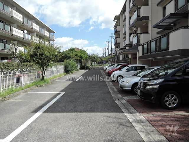 敷地内駐車場（屋内平面式）