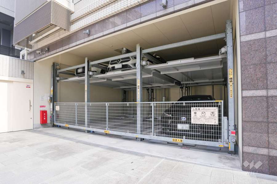 敷地内駐車場（屋内機械式）