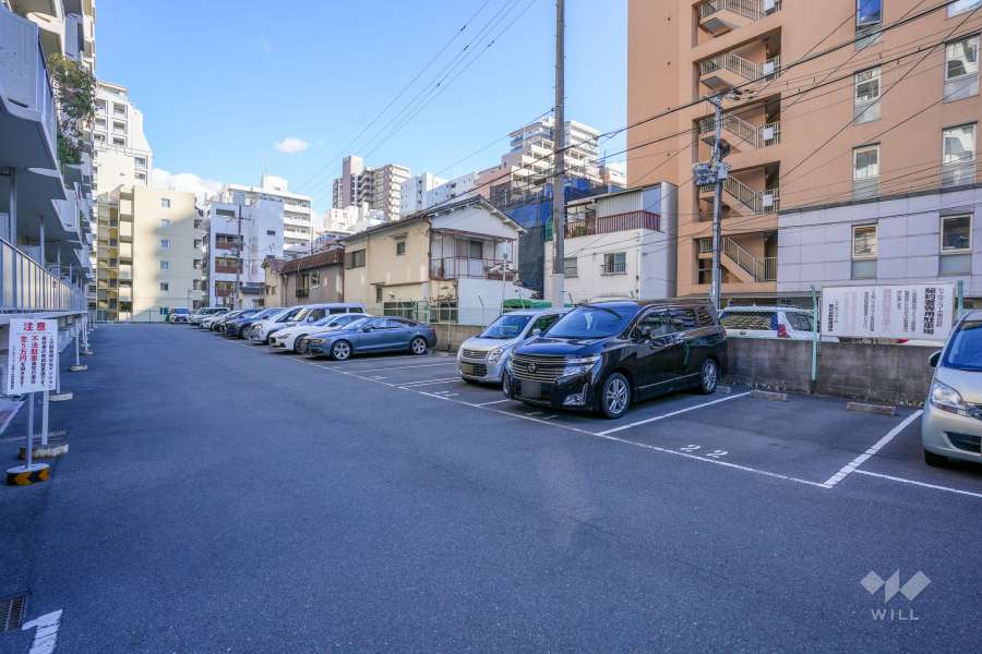 敷地内駐車場（屋外平面式）