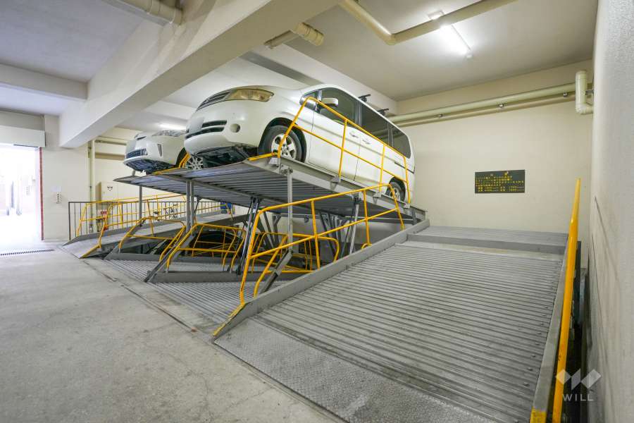 敷地内駐車場（屋内機械式）