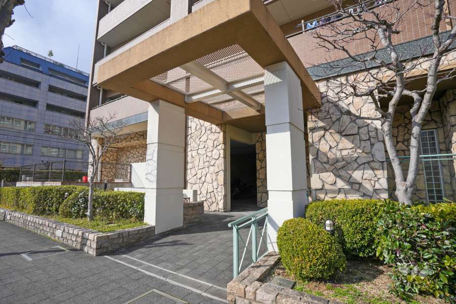 エントランスアプローチ