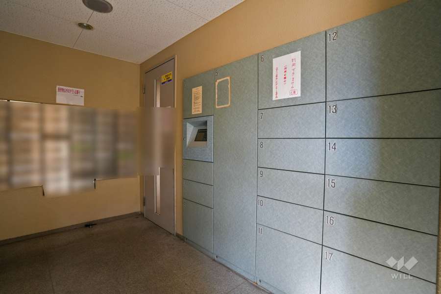 共用ポストと宅配ボックス