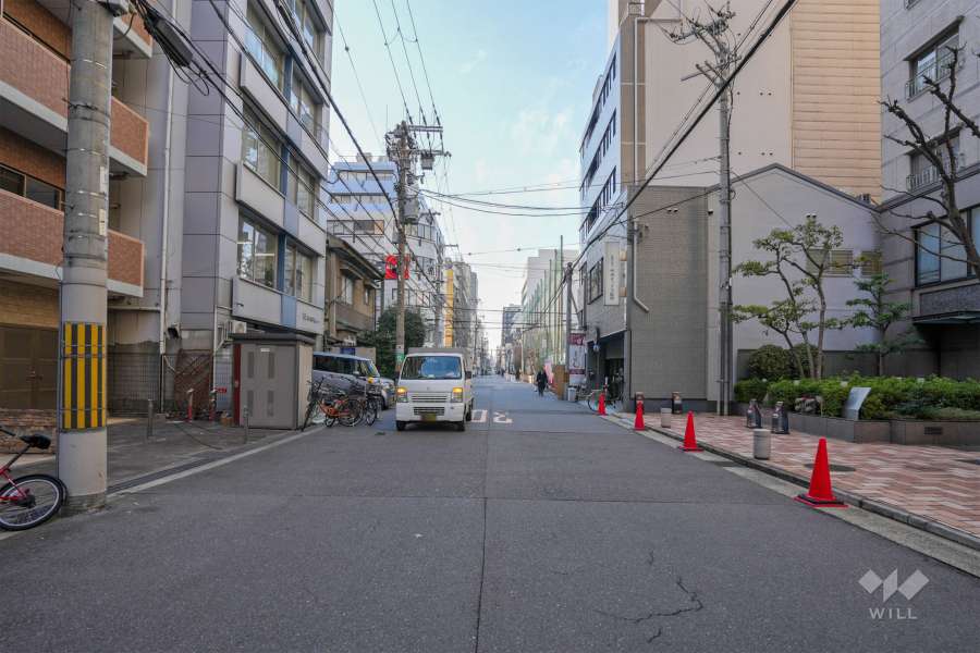 敷地南側の前面道路　　