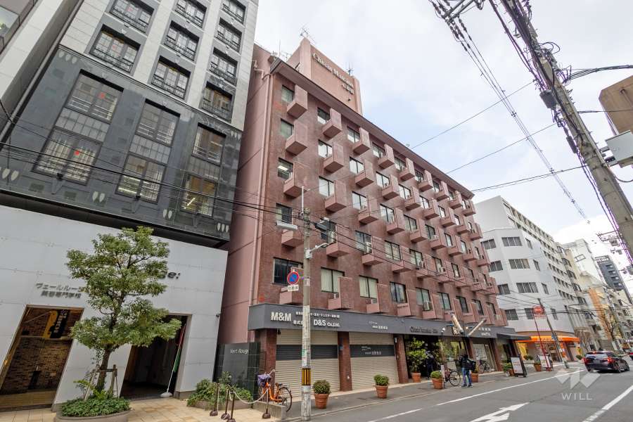チサンマンション心斎橋の外観（南西側から）