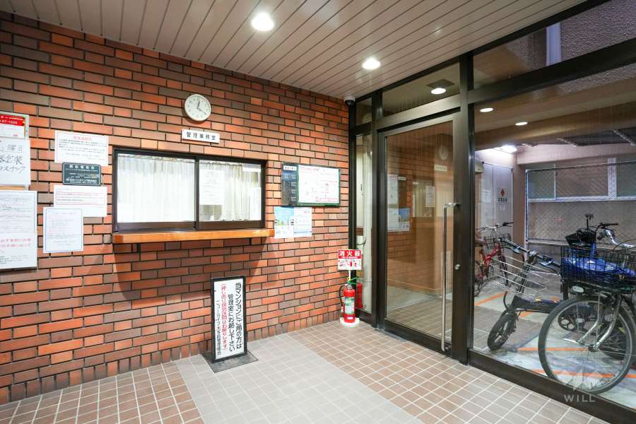 エントランスホール