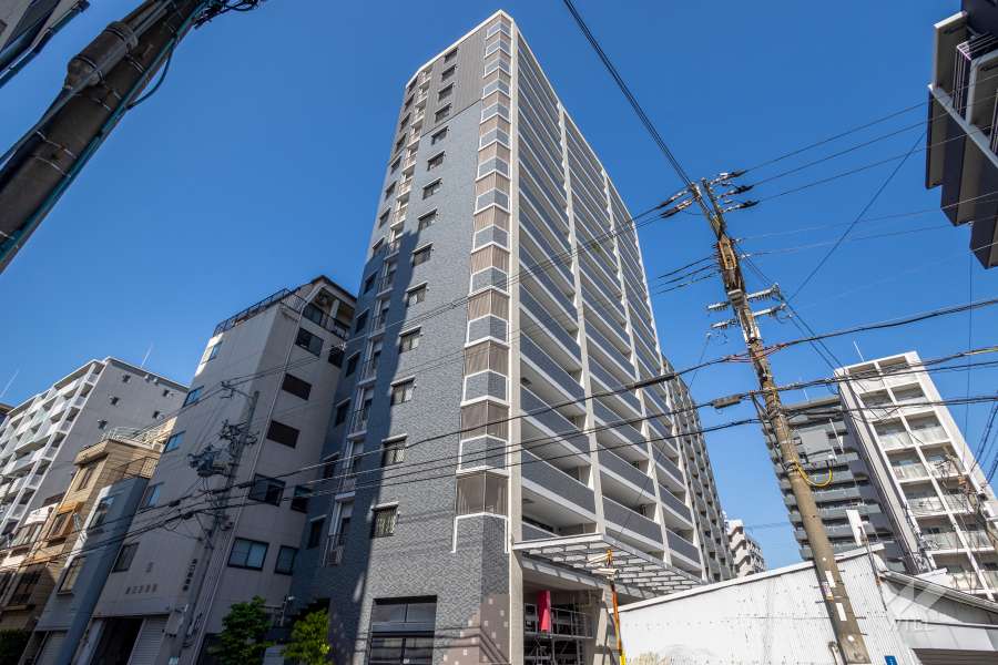 ネバーランド上町台の外観（南西側から）