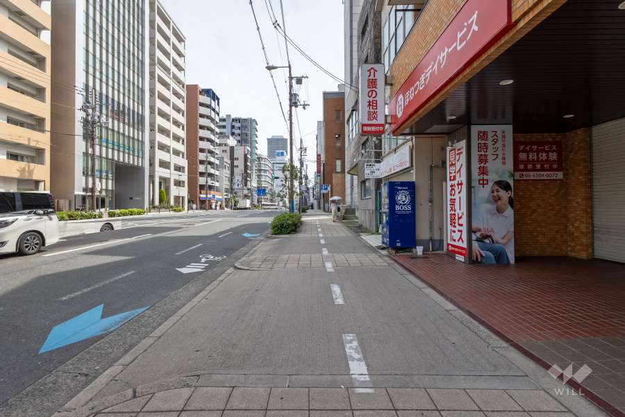 敷地東側の前面道路　