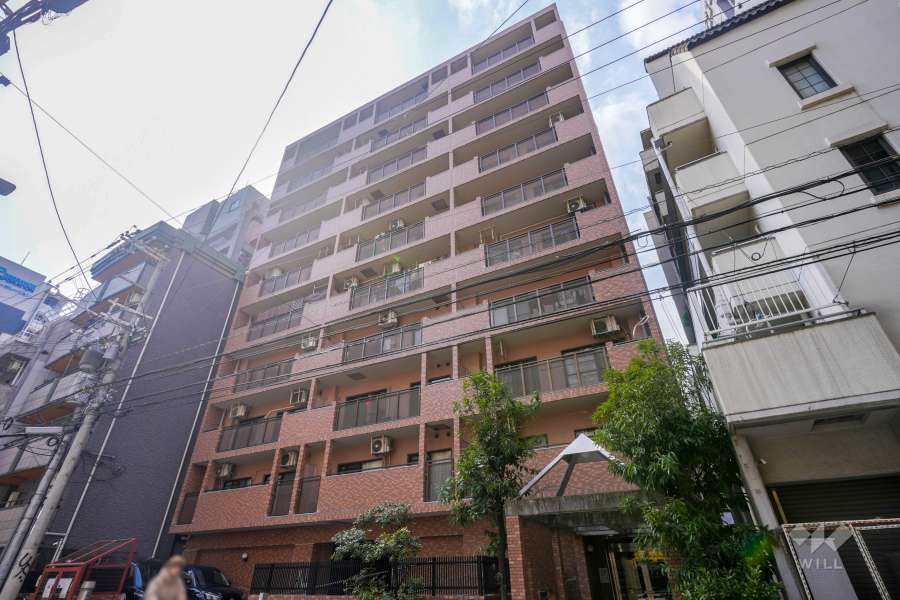 パインコート松屋町の外観（北東側から）