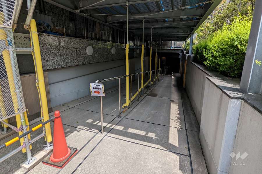 駐輪場の出入り口