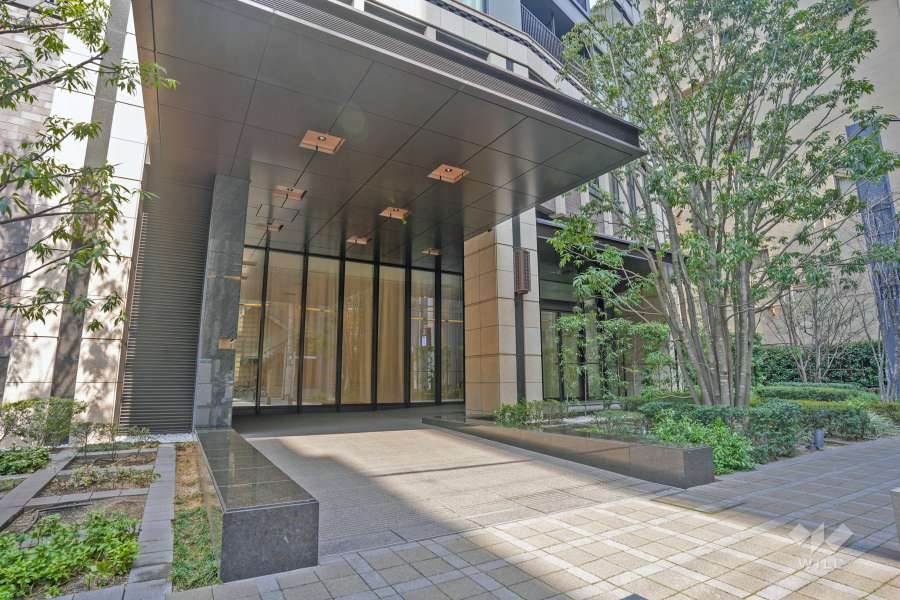 敷地南側エントランス