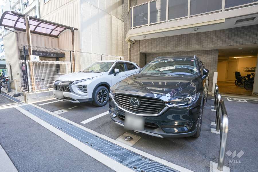敷地内駐車場（屋外平面式）