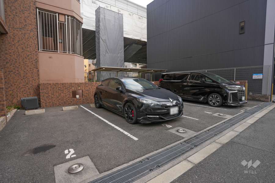 敷地内駐車場（屋外平面式）　