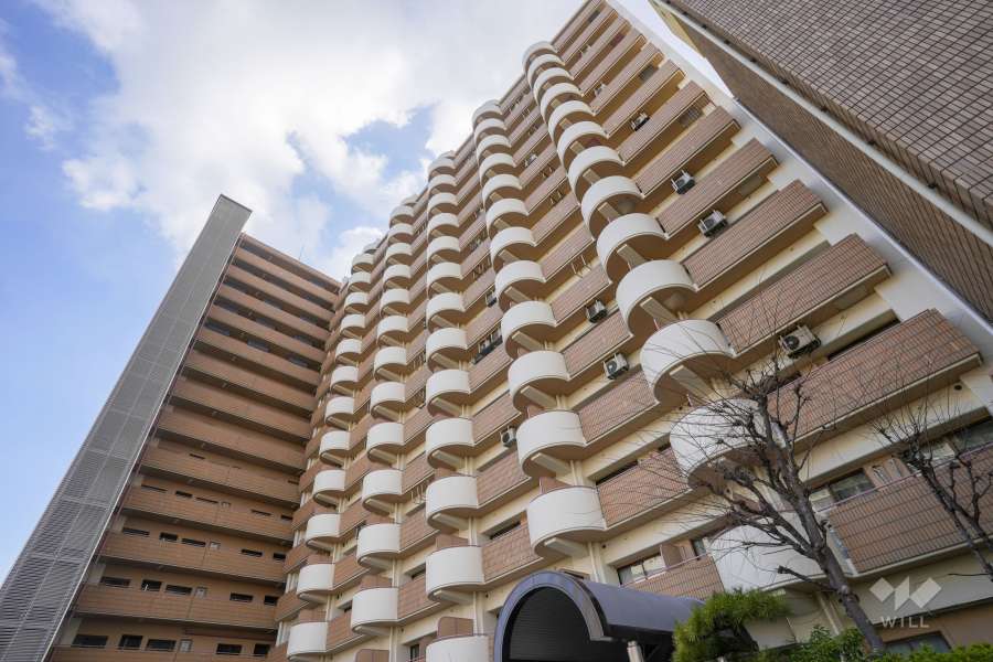 メロディーハイム法円坂の外観（北東側から）