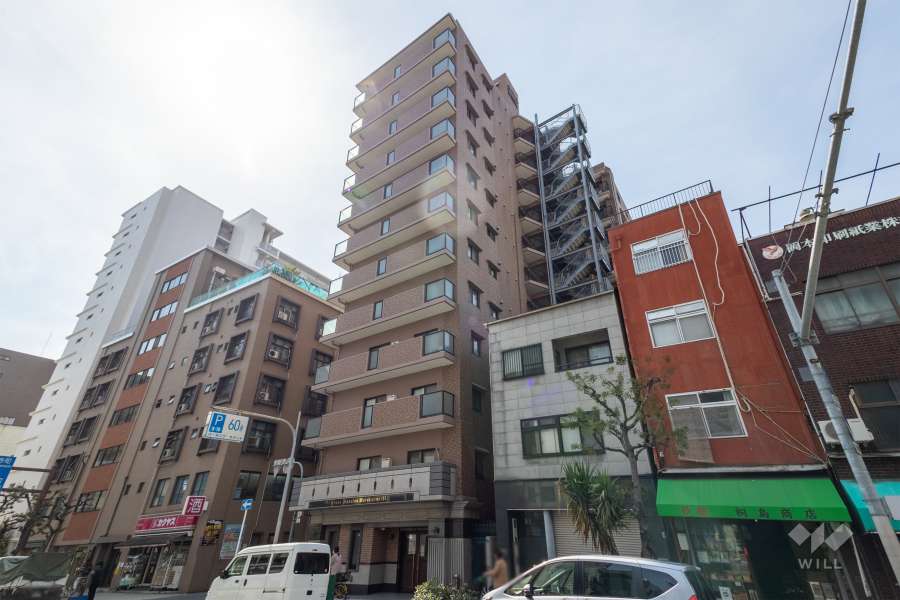 ライオンズマンション松屋町の外観（北東側から）