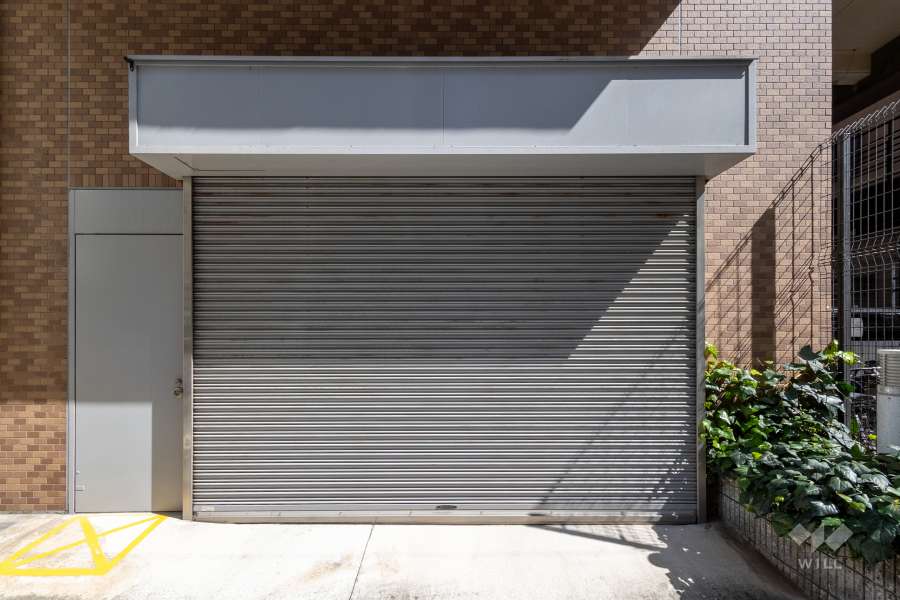 駐車場の出入り口